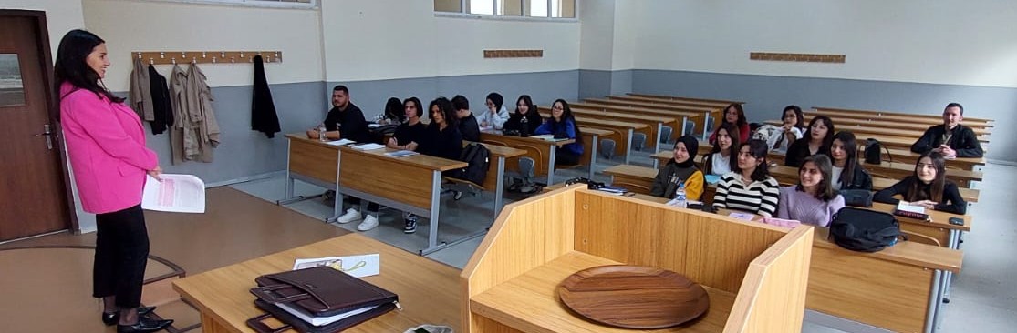 Yeni kayıt yaptıran öğrencilerimize oryantasyon toplantısı yapıldı...